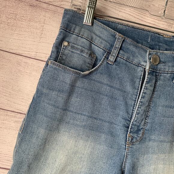 Angels Forever Young Denim Blue Jean Bermuda Shorts Size 10 - Picture 16 of 16